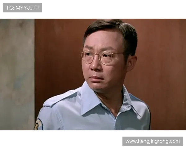 《八星报喜》：星光璀璨，笑声依旧，一场永不落幕的贺岁喜剧盛宴